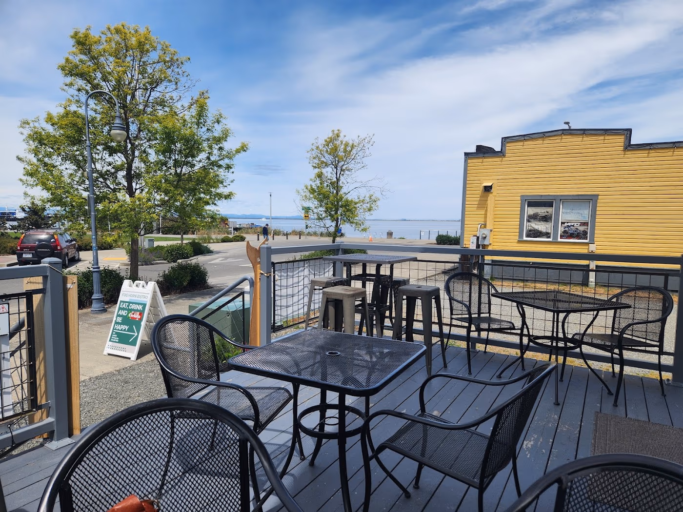 Oak Street Bistro