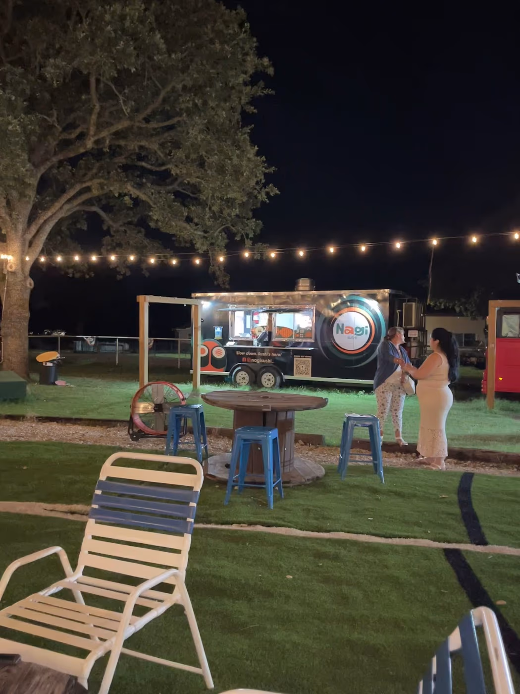 Oak Tree's Beer Garden photo 3