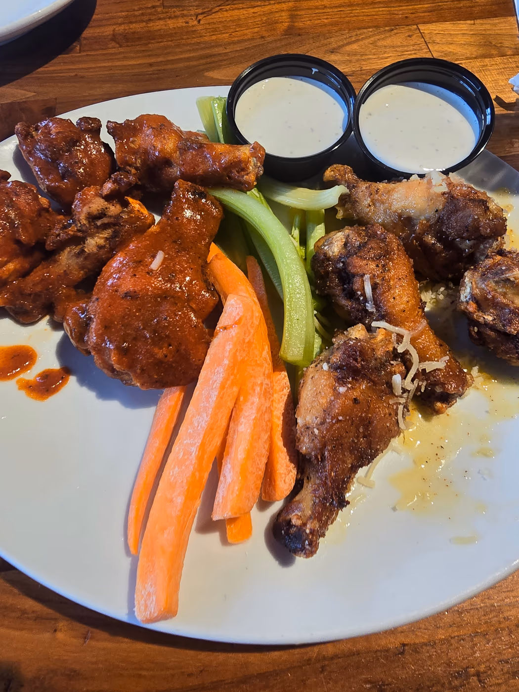 Oggi's Sports | Brewhouse |Pizza photo 2