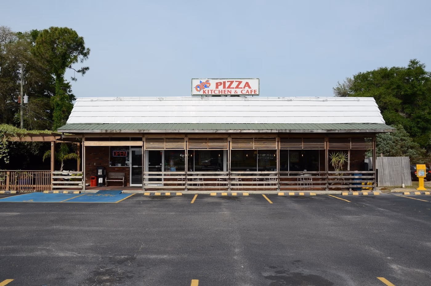 Ops Pizza Kitchen & Cafe photo 2