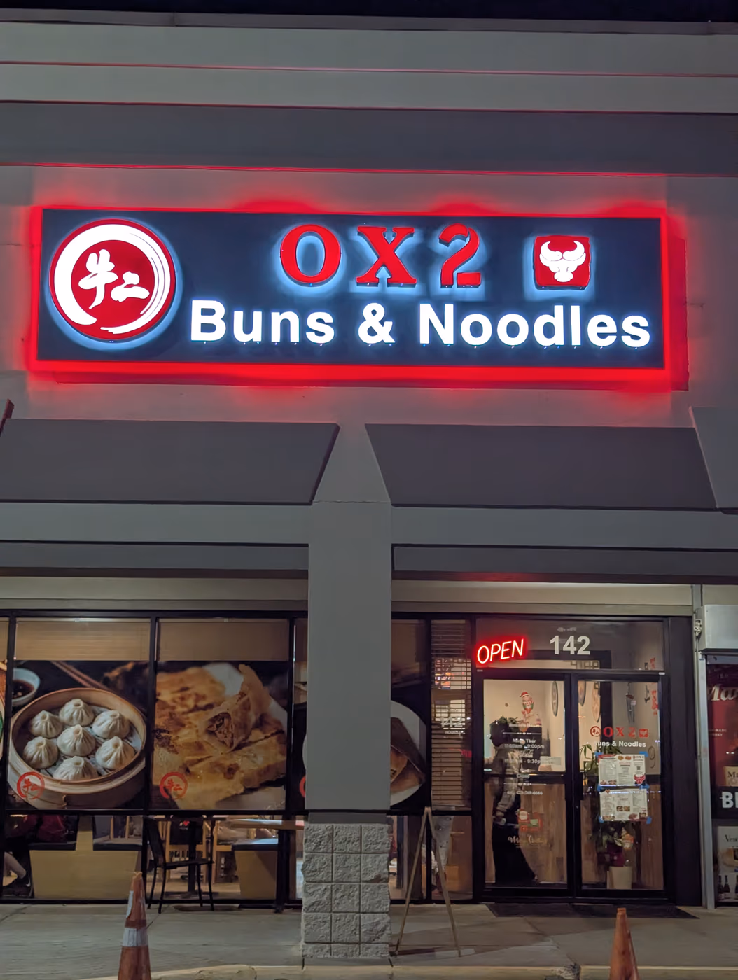 OX2 BUNS & NOODLES