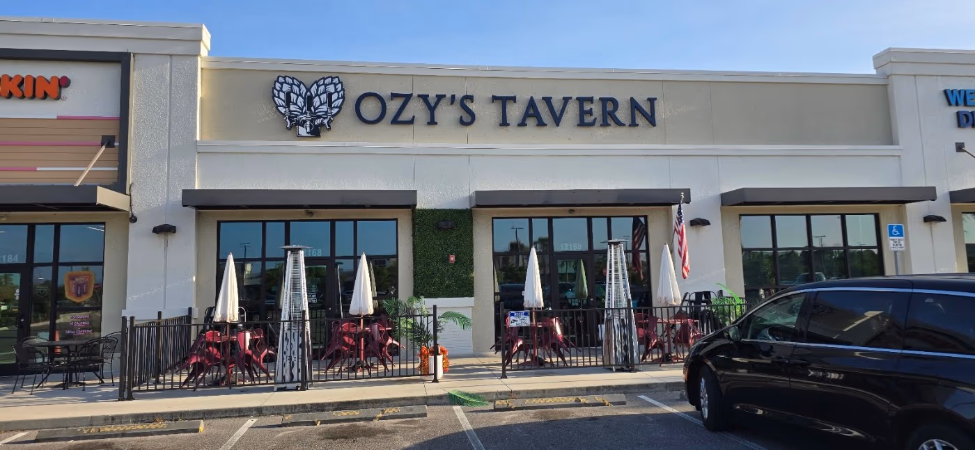 OZY’S TAVERN photo 3