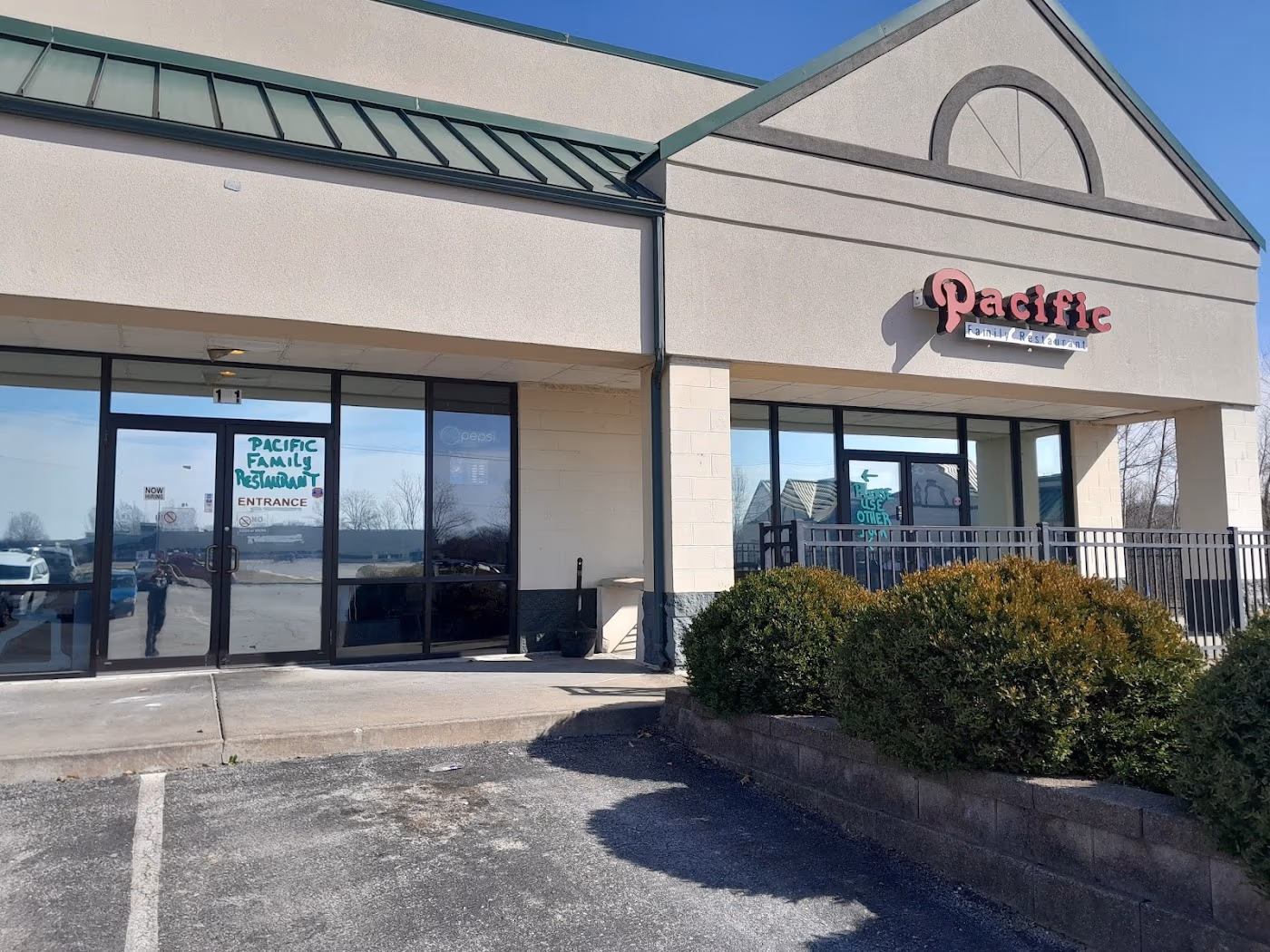 Pacific Family Restaurant photo 2