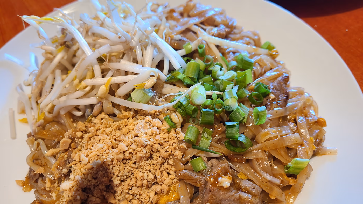 Pacific Thai Cuisine & sushi photo 2