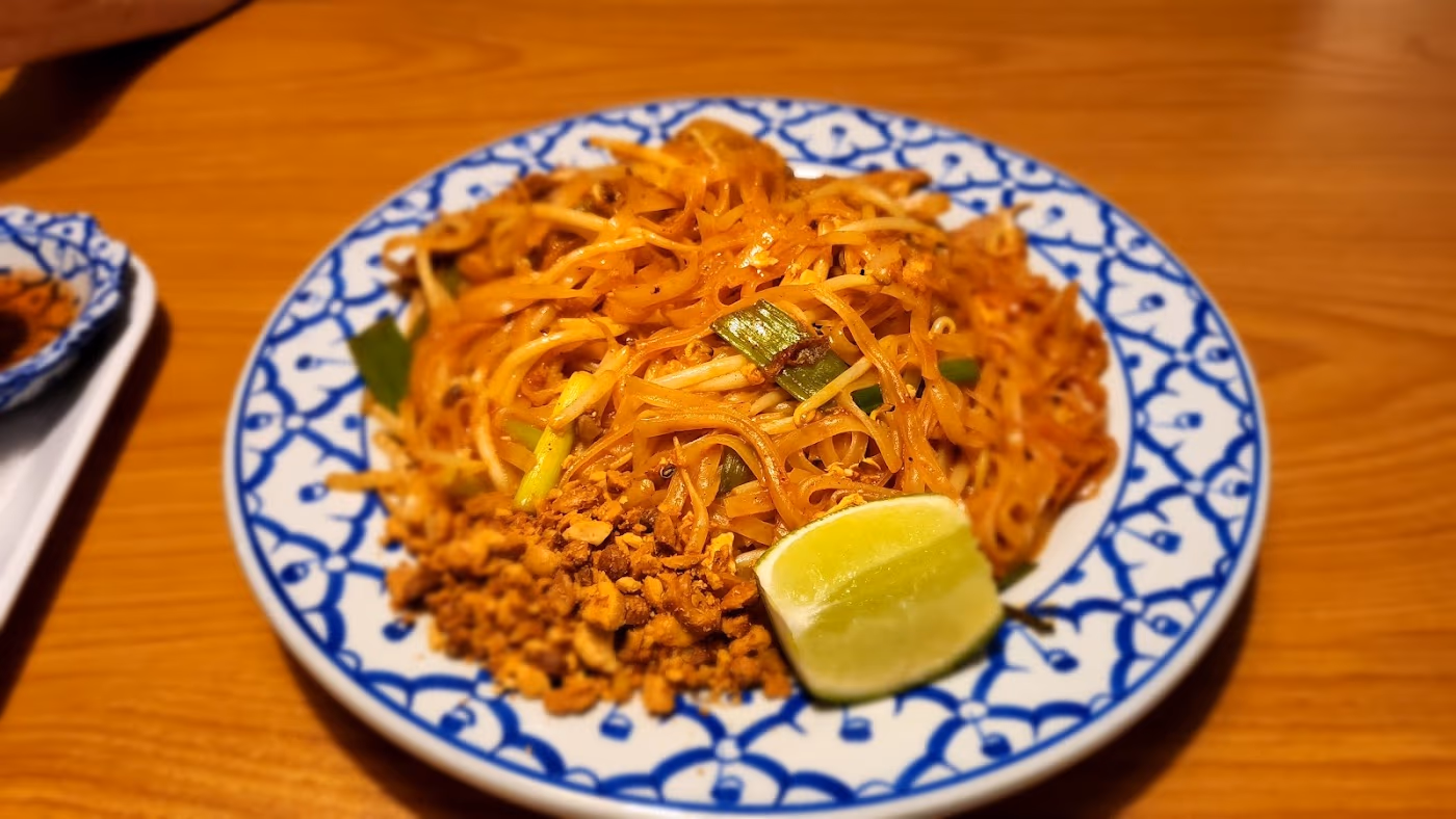Pad Thai photo 3