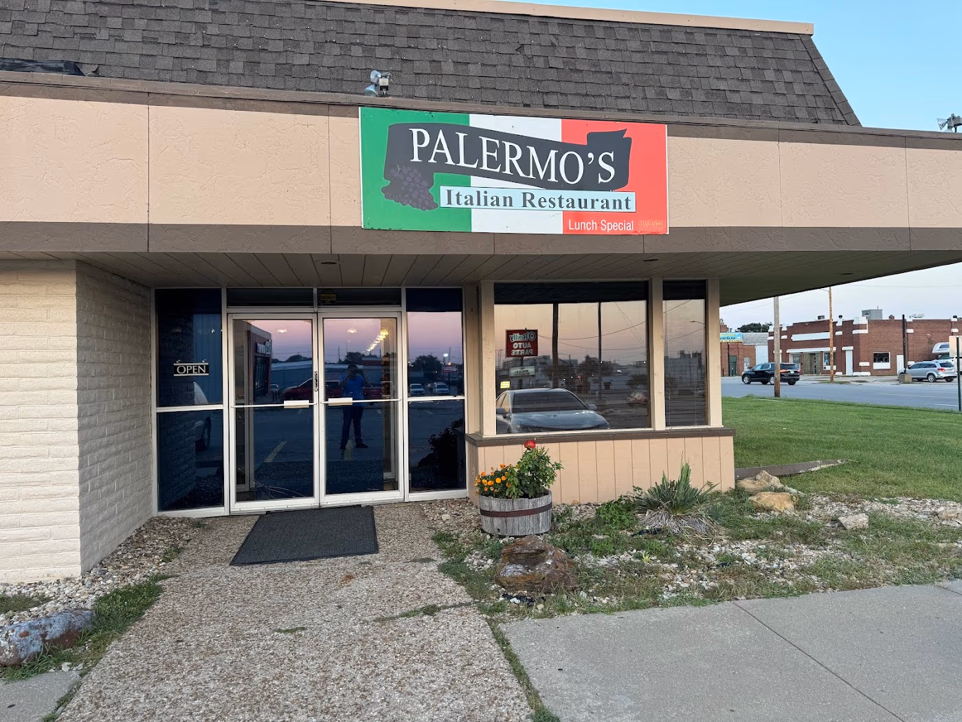 PALERMO’S ITALIAN RESTAURANT 🇮🇹