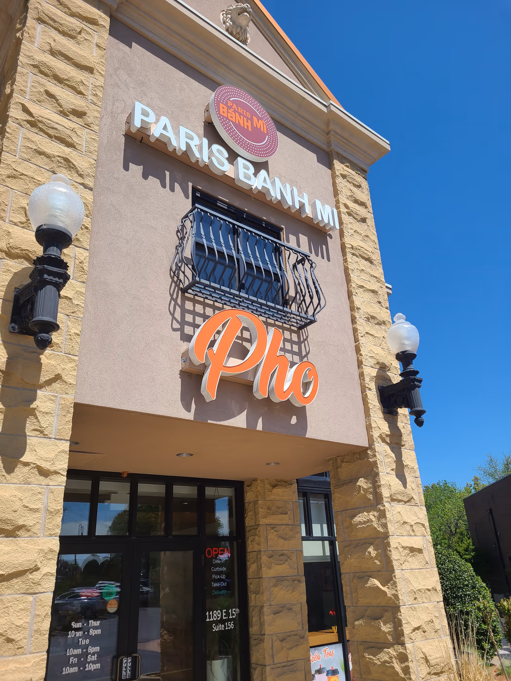 Paris Banh Mi Edmond ,OK