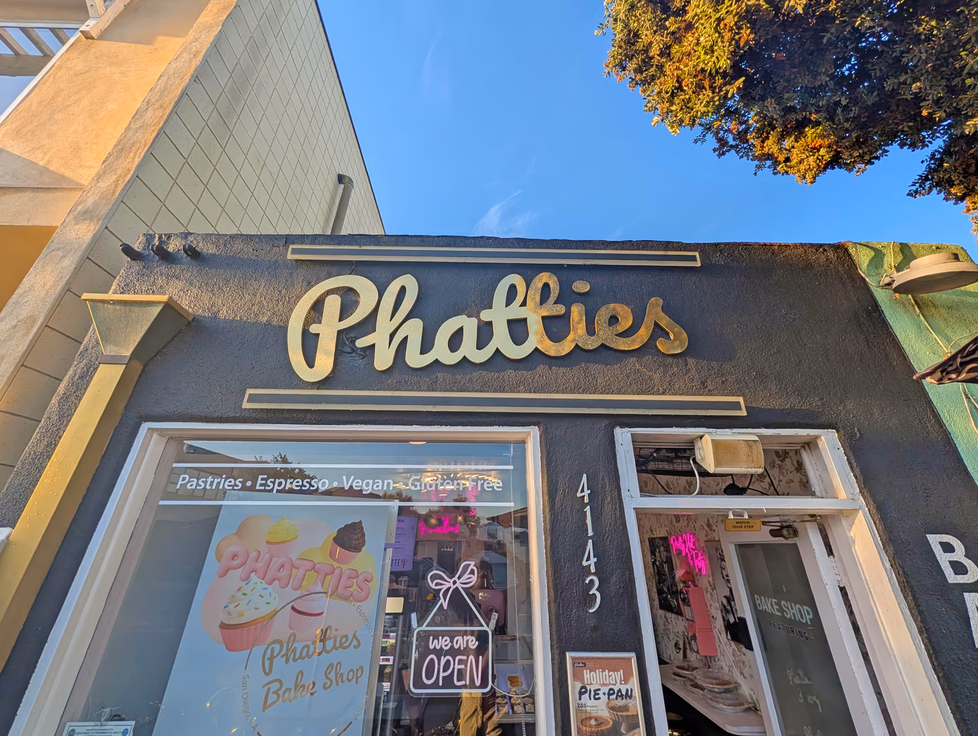 Phatties Bake Shop photo 2