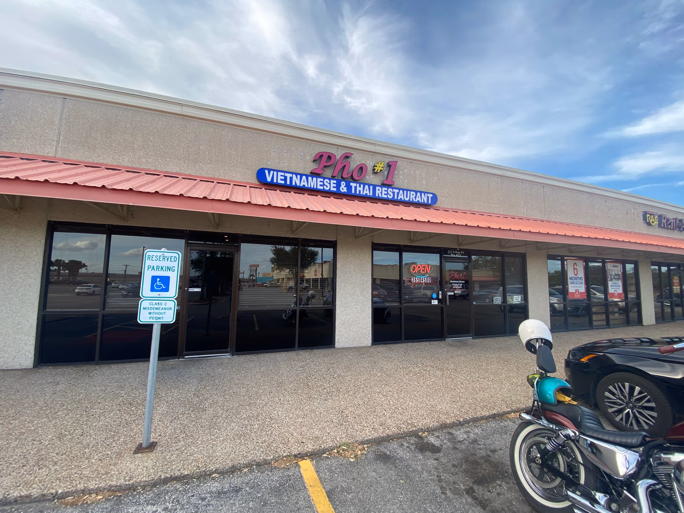 Pho #1 Vietnamese & Thai Restaurant