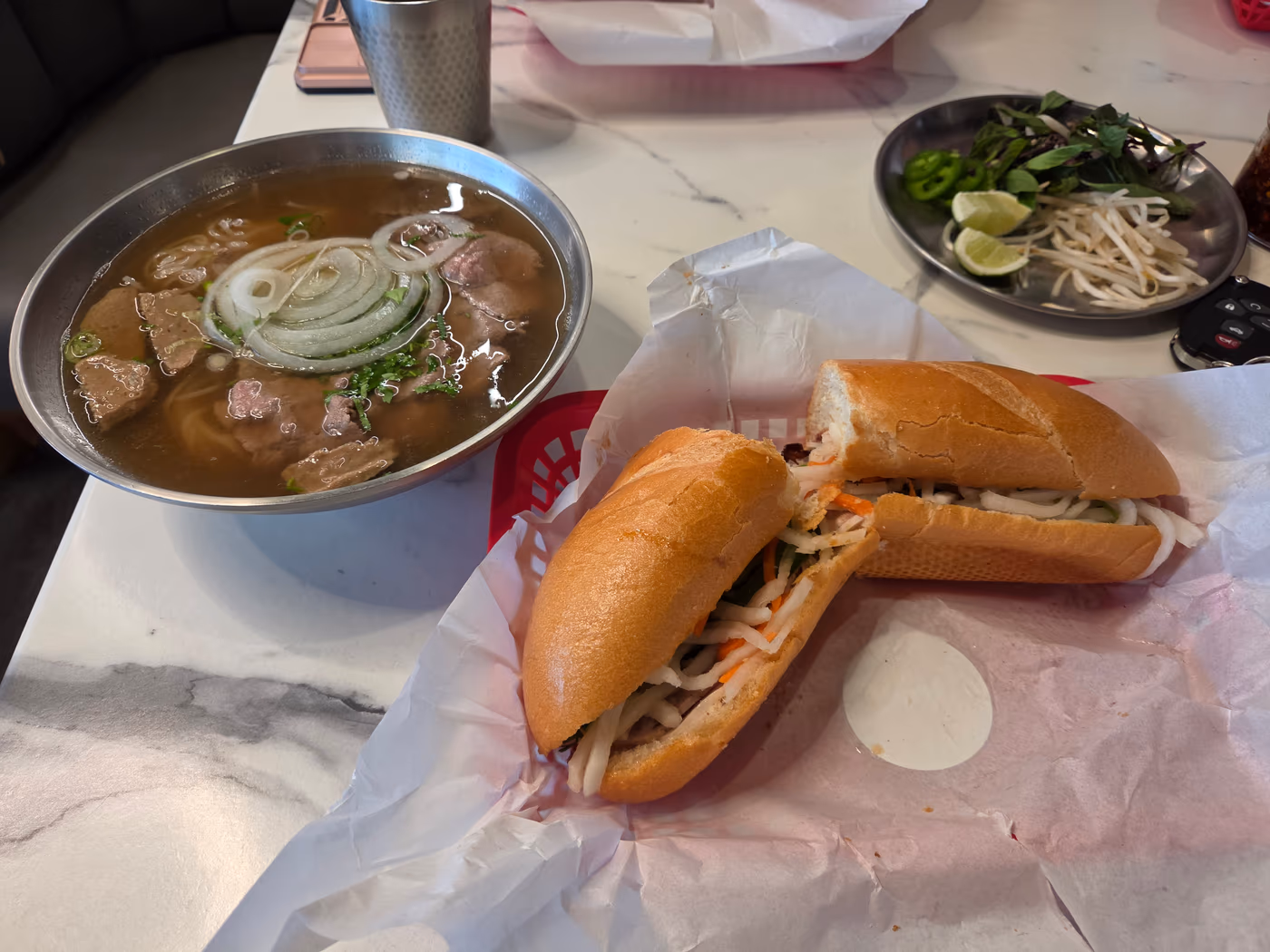 Pho 7 & Baguette photo 4
