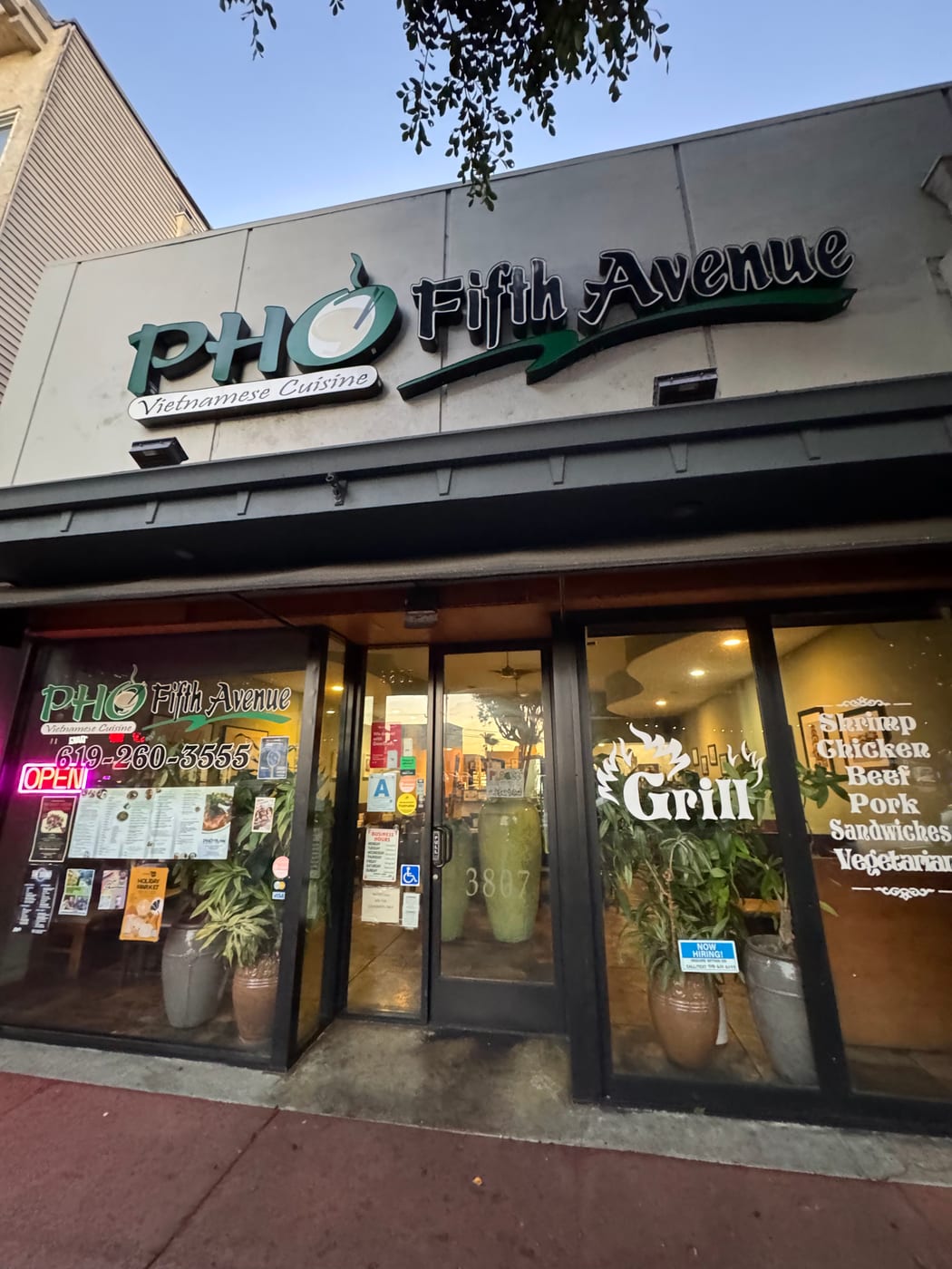 Phở Fifth Avenue