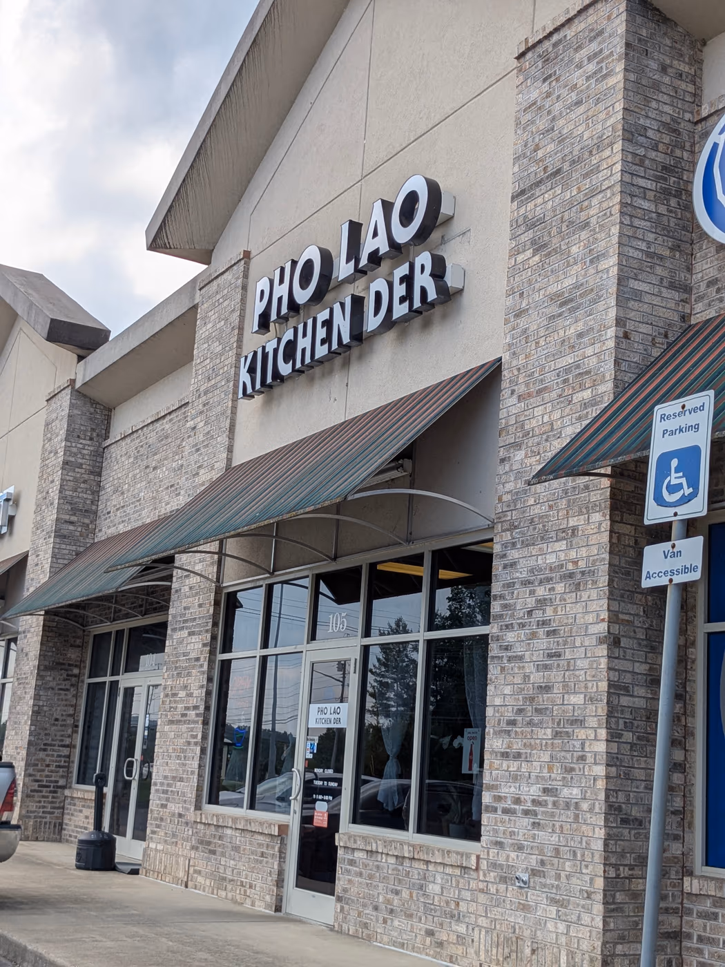 Pho Lao Kitchen Der