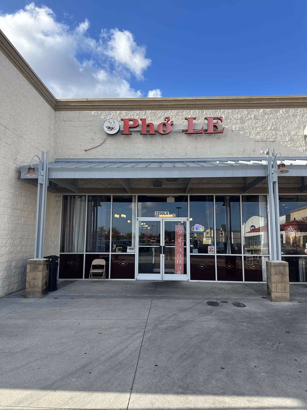 Pho Le