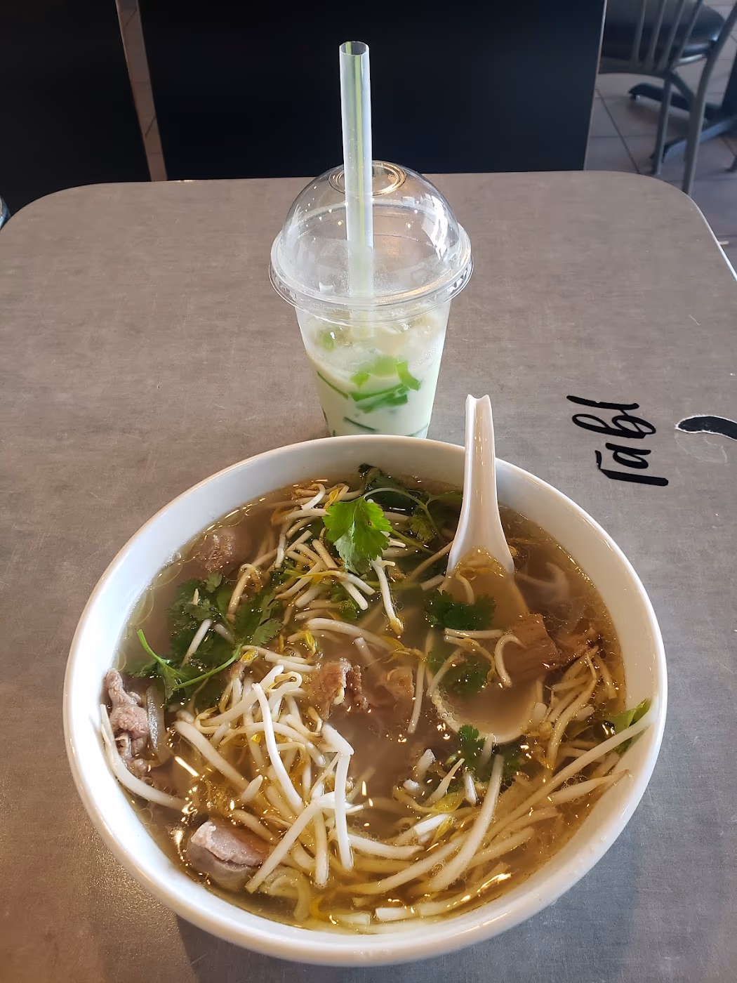 PHO LINH photo 2
