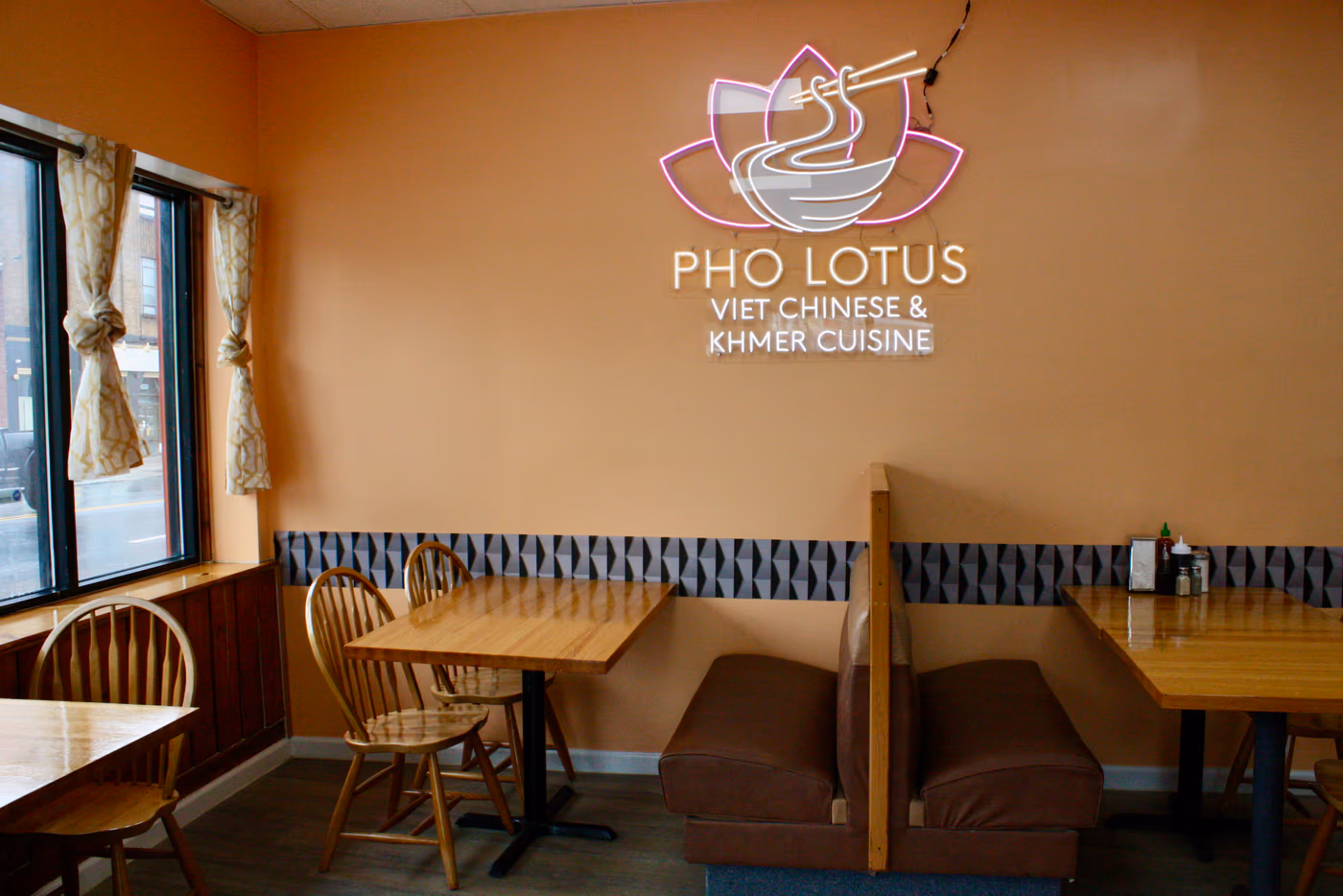 Pho Lotus