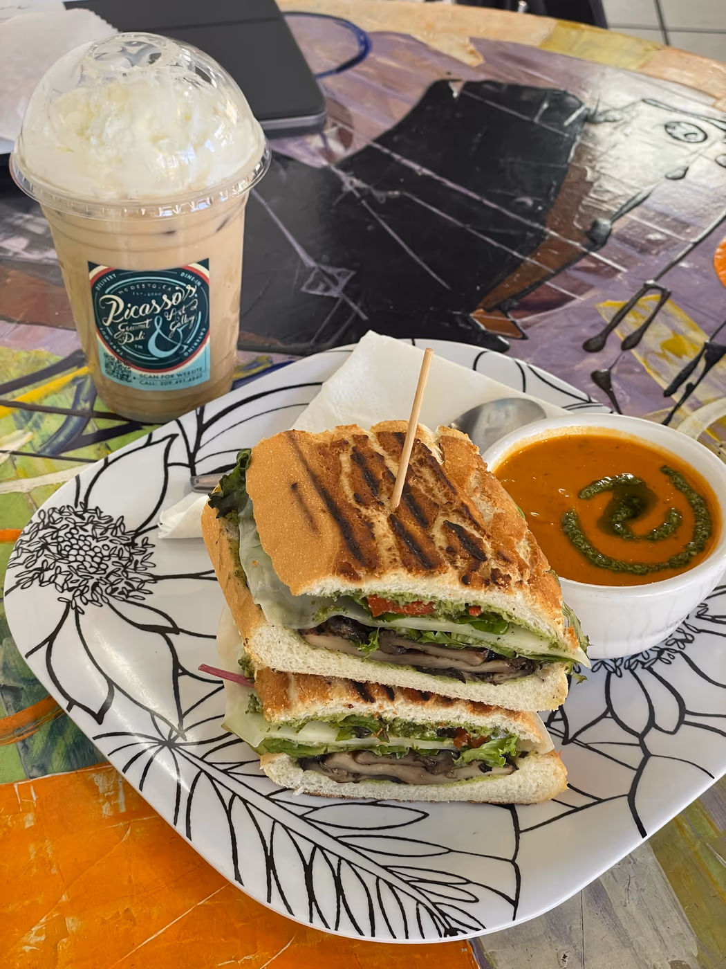 Picasso's Gourmet Deli photo 2