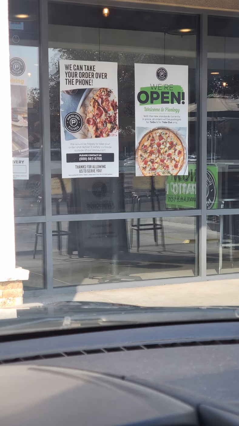 Pieology Pizzeria Hanford Mall photo 4
