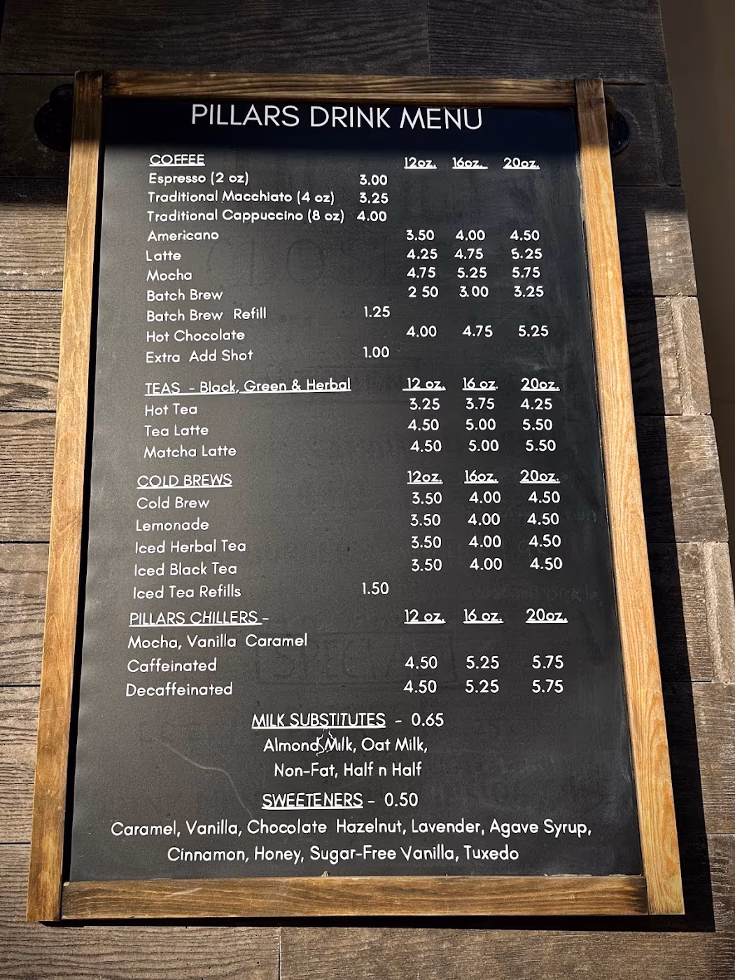 Pillars Café