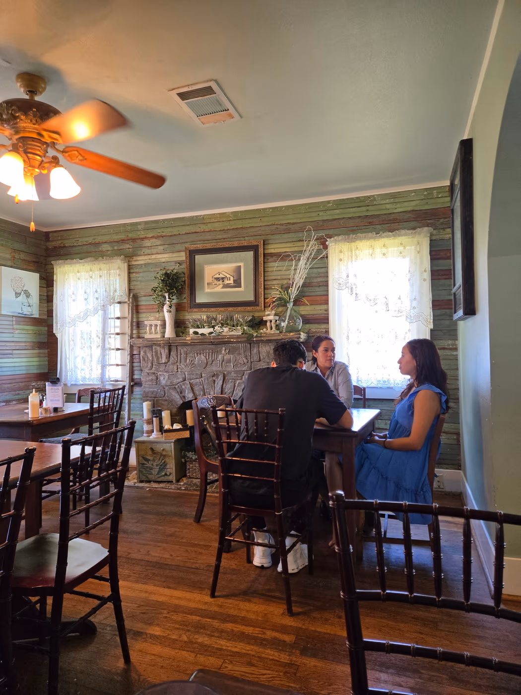 Pine Street Cafe at Silver Sycamore photo 2