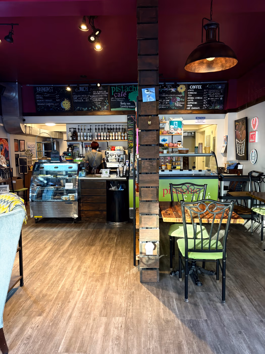 Pistachio Cafe photo 2