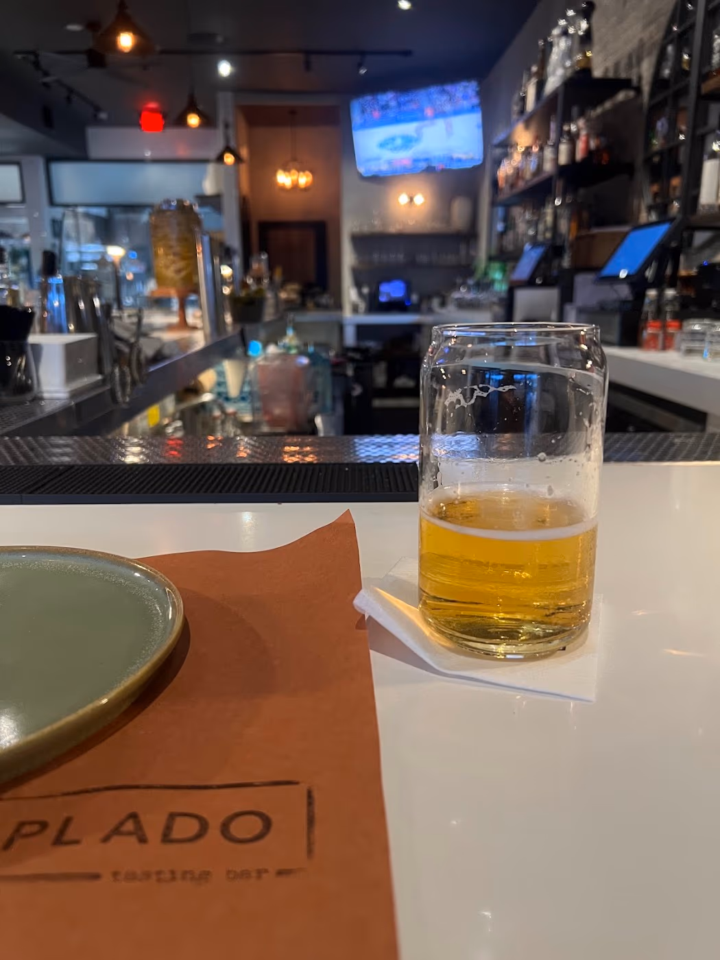 Plado Tasting Bar photo 4