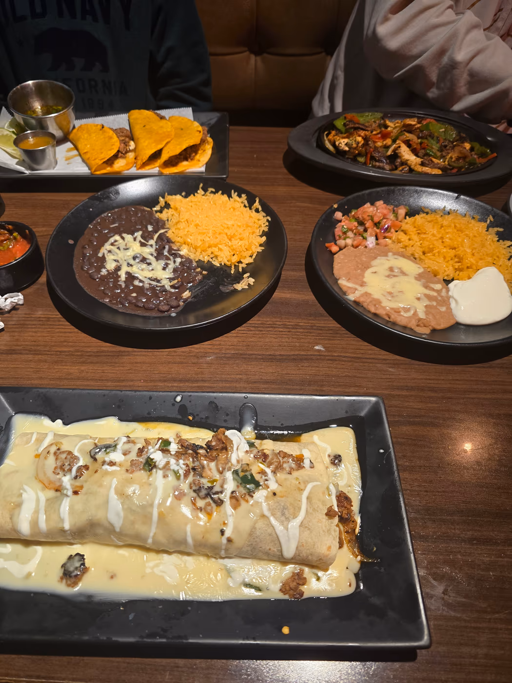 Plaza Azteca Méxican Restaurant photo 4