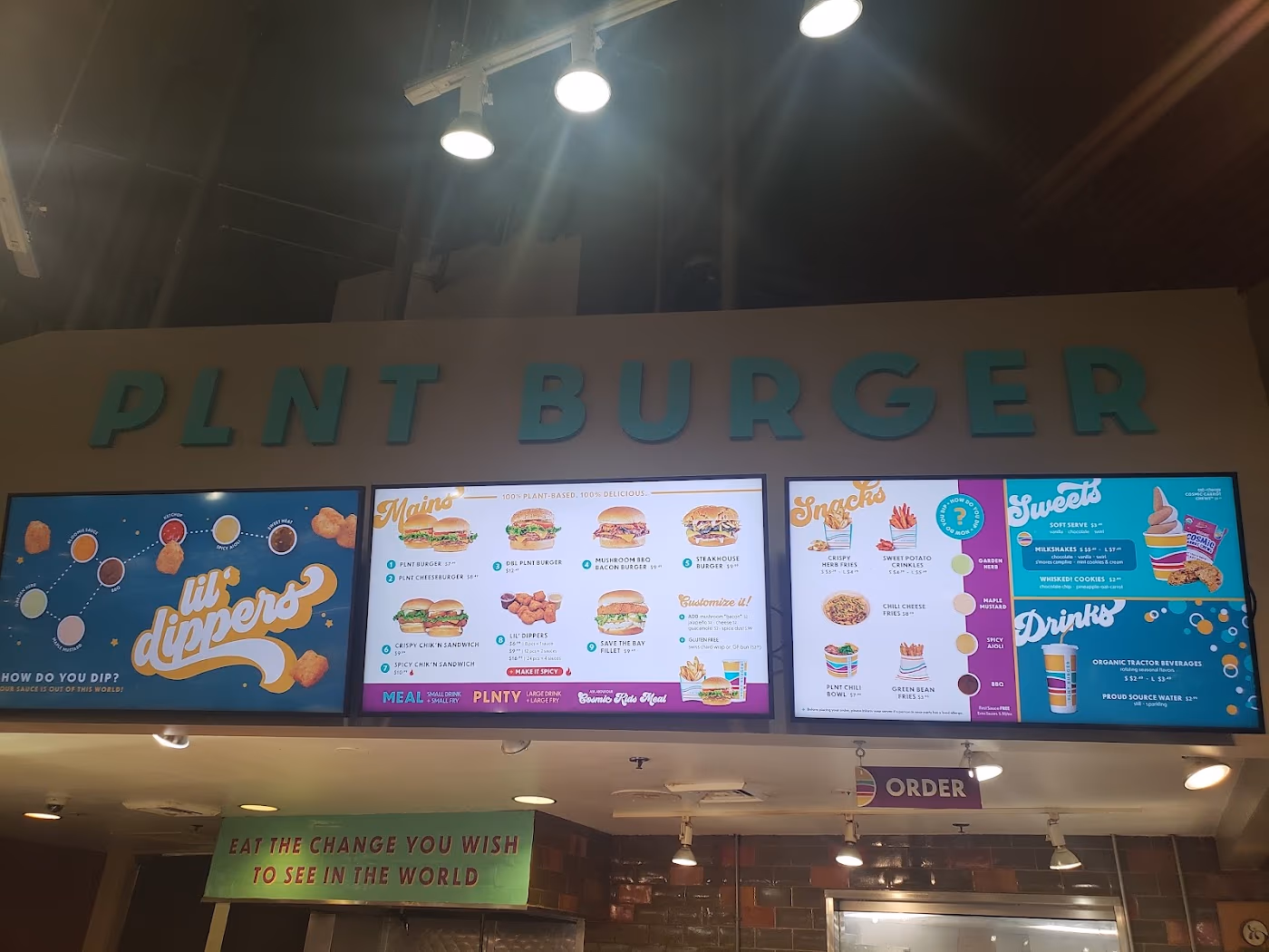 PLNT Burger photo 4
