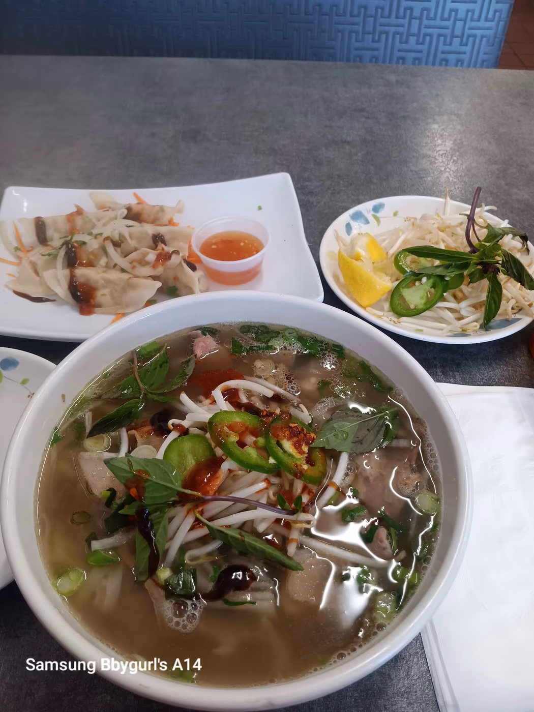 PON NOODLE photo 3