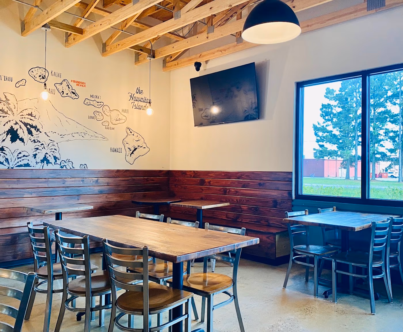 Pounders Hawaiian Grill photo 2