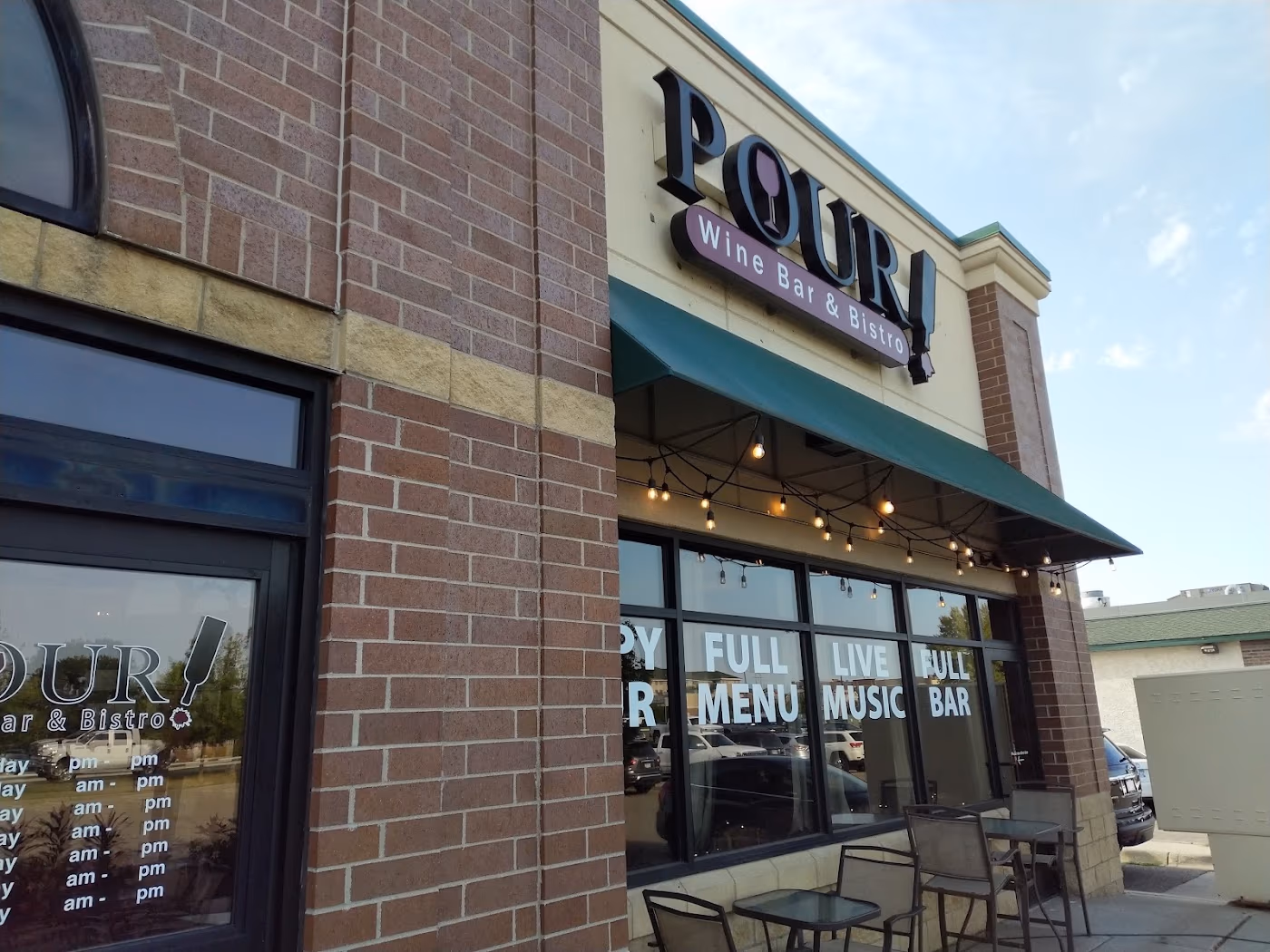 Pour Wine Bar and Bistro