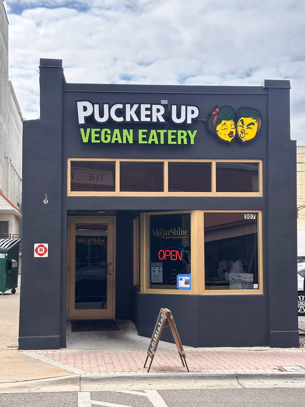 Pucker Up Vegan Eatery
