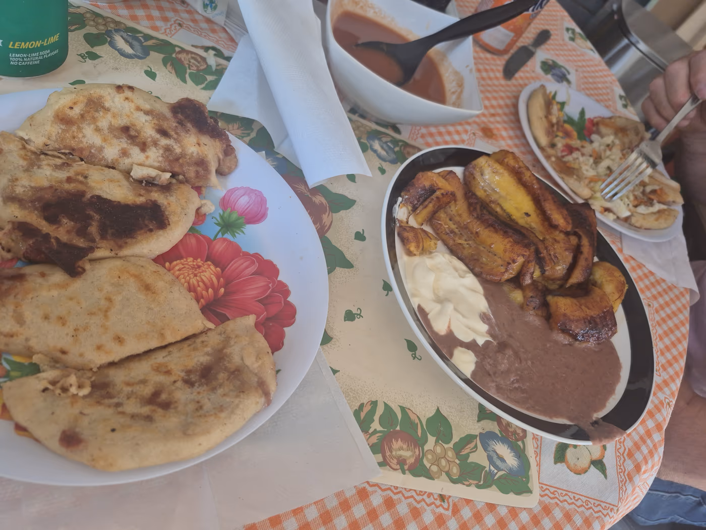 Pupusas De Niña Gloria photo 4