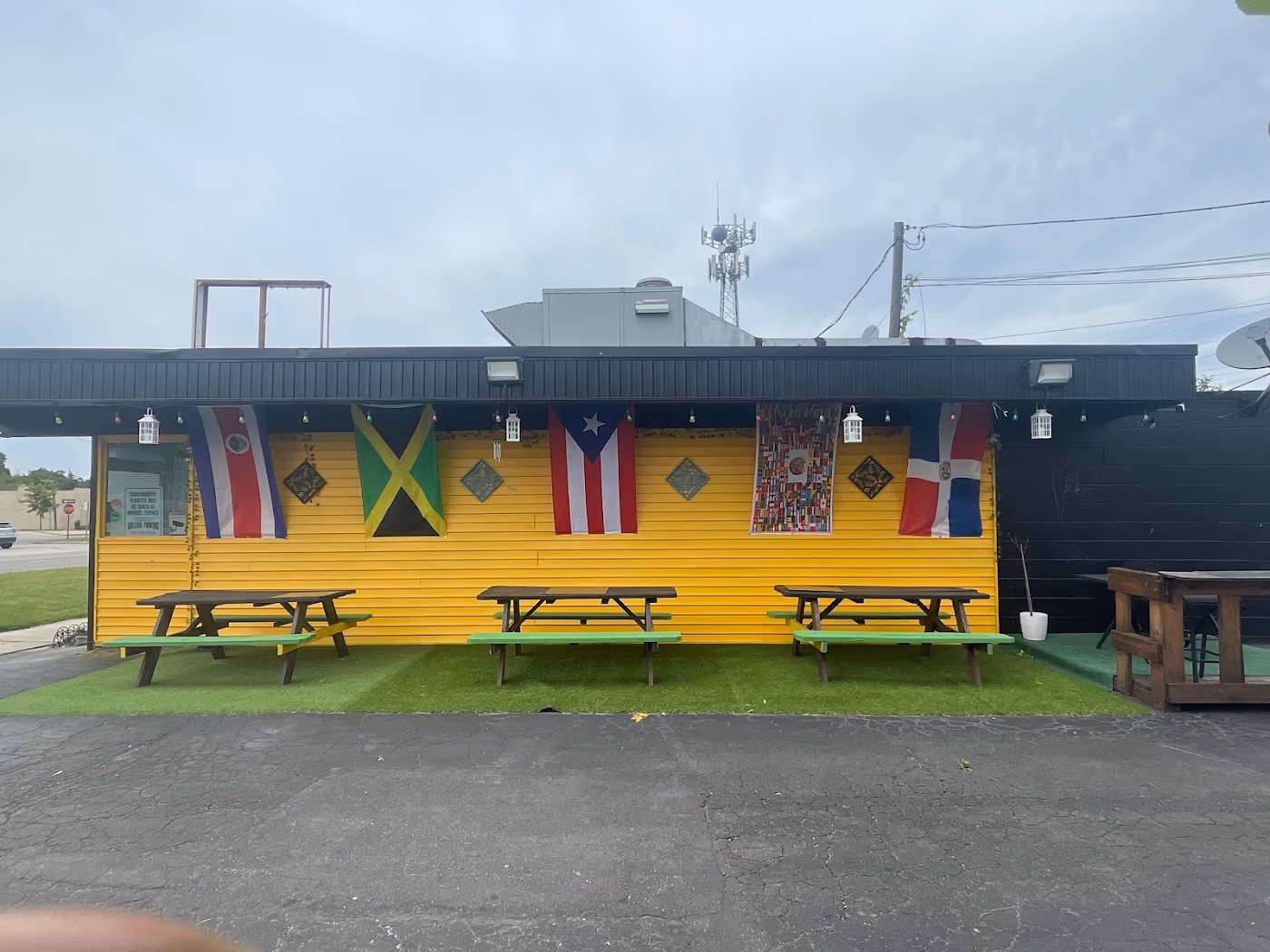 Pura Vida Jamaican and Costa Rican Cuisine photo 3