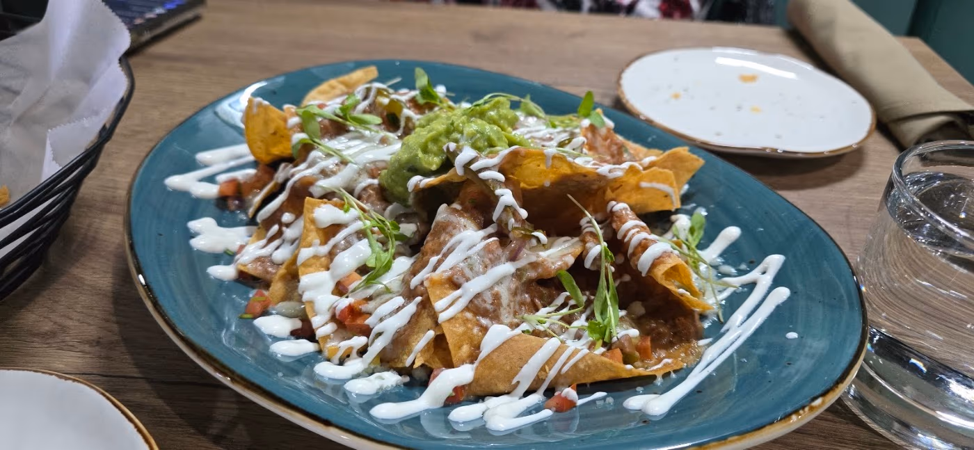 Raices Mexican Cuisine & Bar photo 3