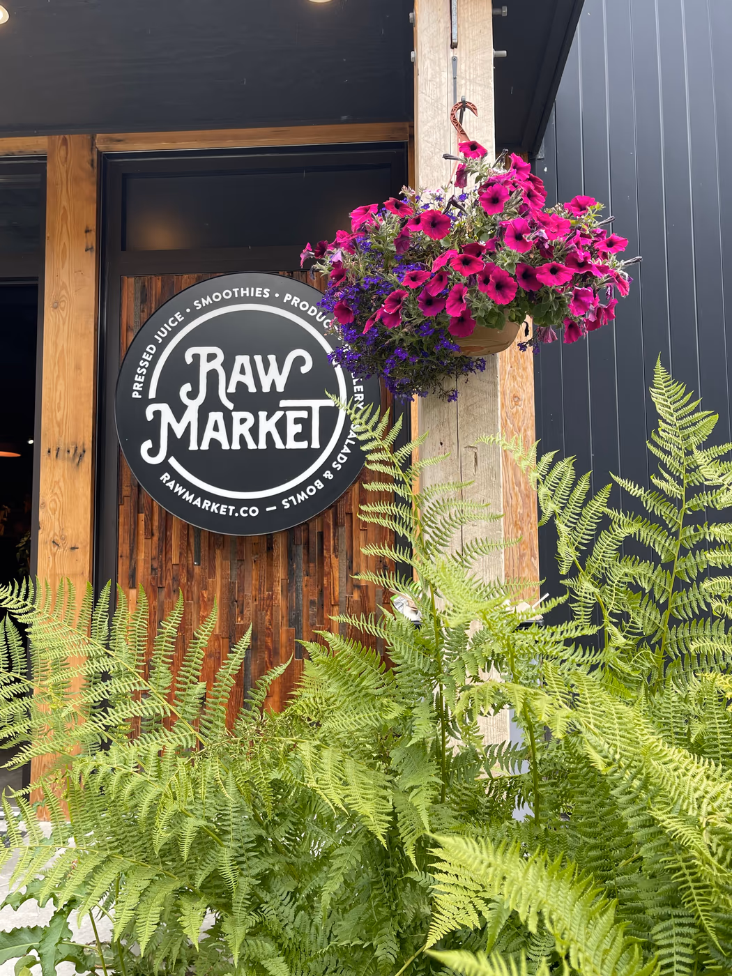 Raw Market Company
