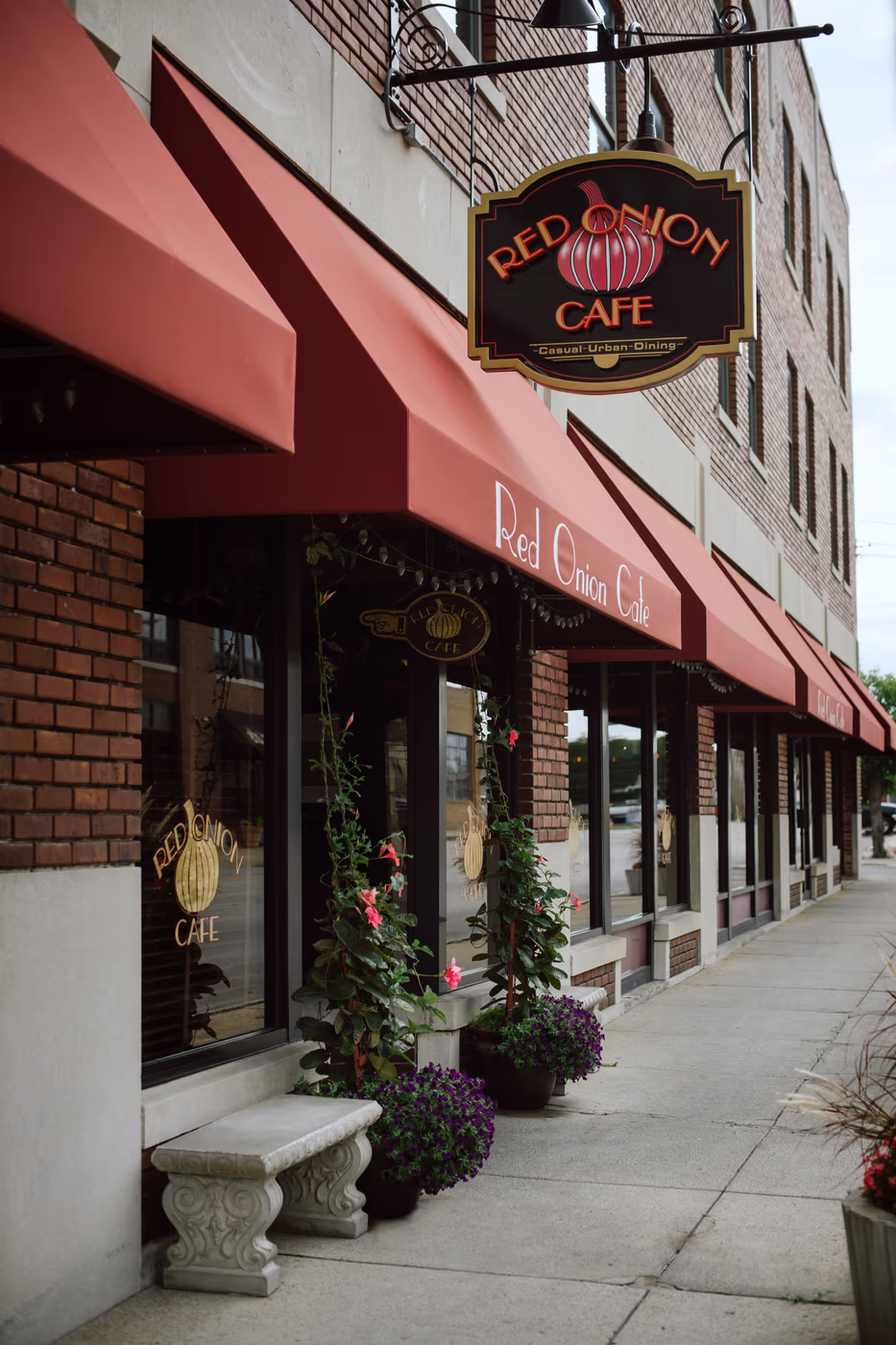 Red Onion Cafe