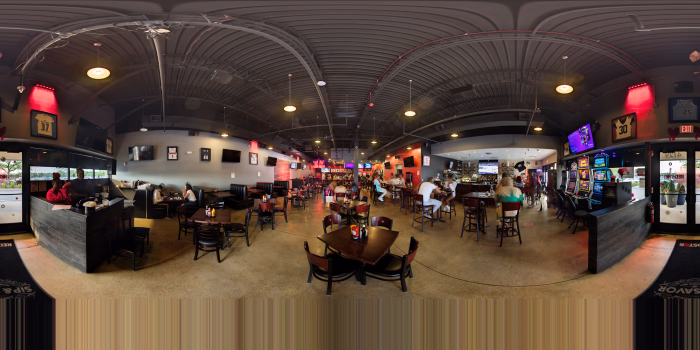 Red Star Kitchen + Bar photo 2