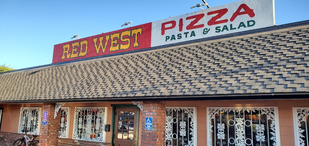 Red West Pizza