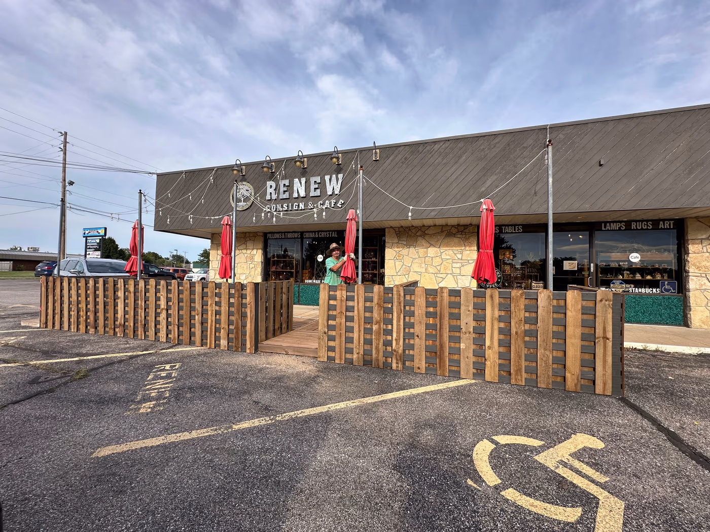 Renew Consign & Pie Cafe