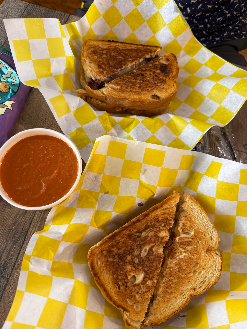 REO Cheesewagon Cafe photo 4