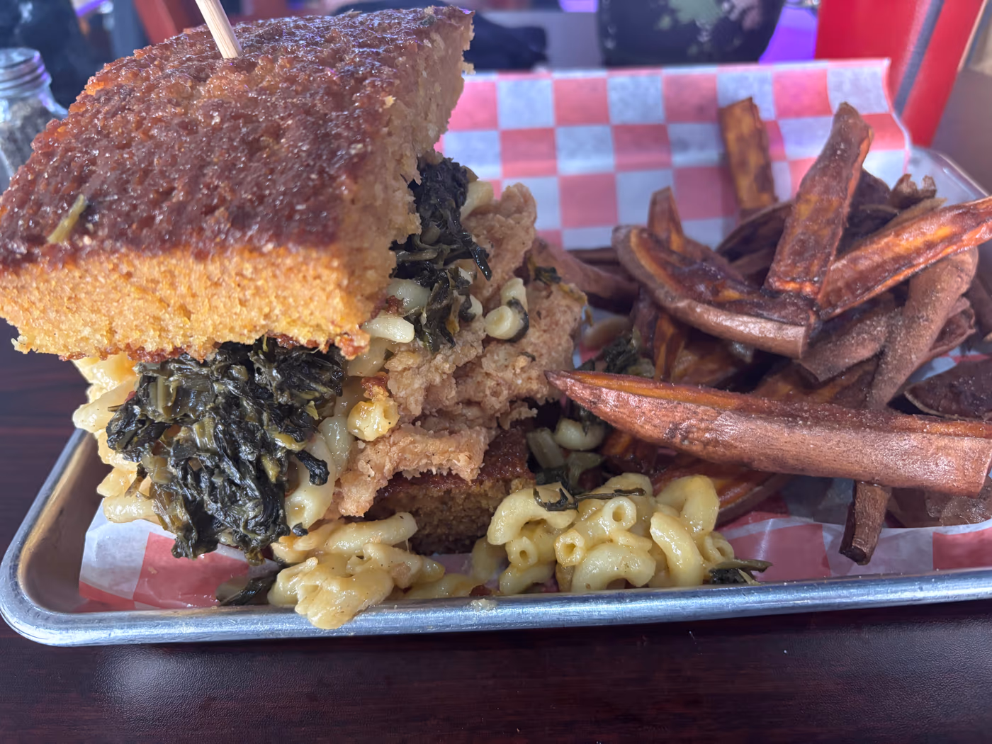 Richardson's Downtown Sports Bar and Grill photo 4