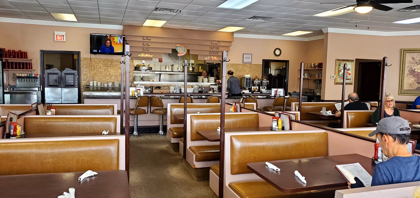 Rivercrest Family Dining