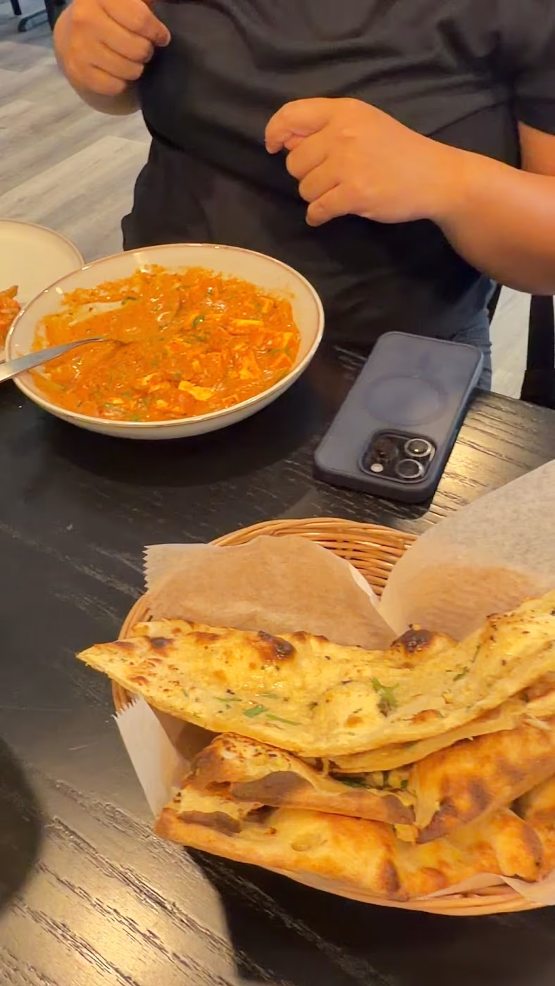 Riwaaj indian kitchen & pizzeria photo 2