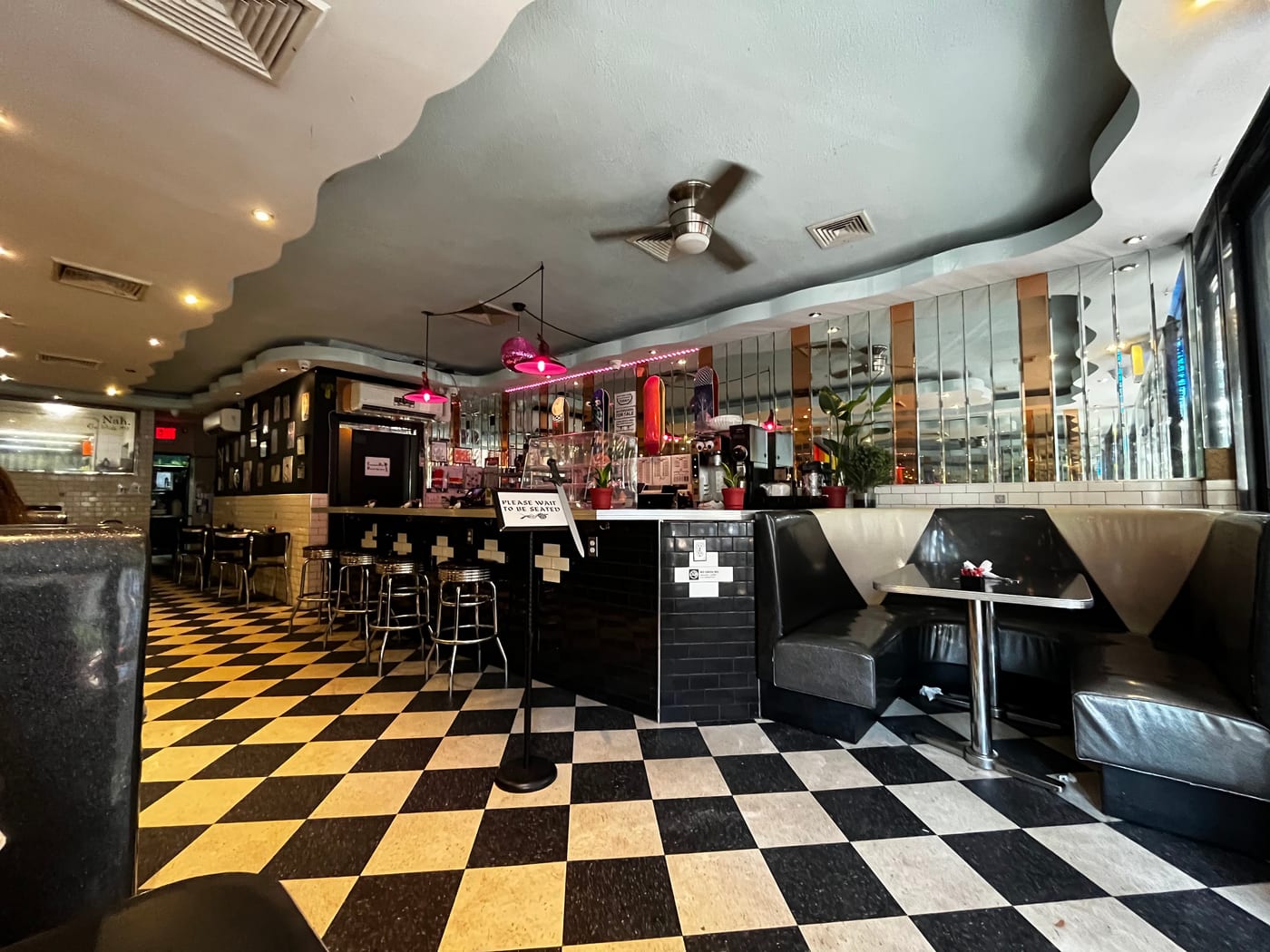 Ro's Diner
