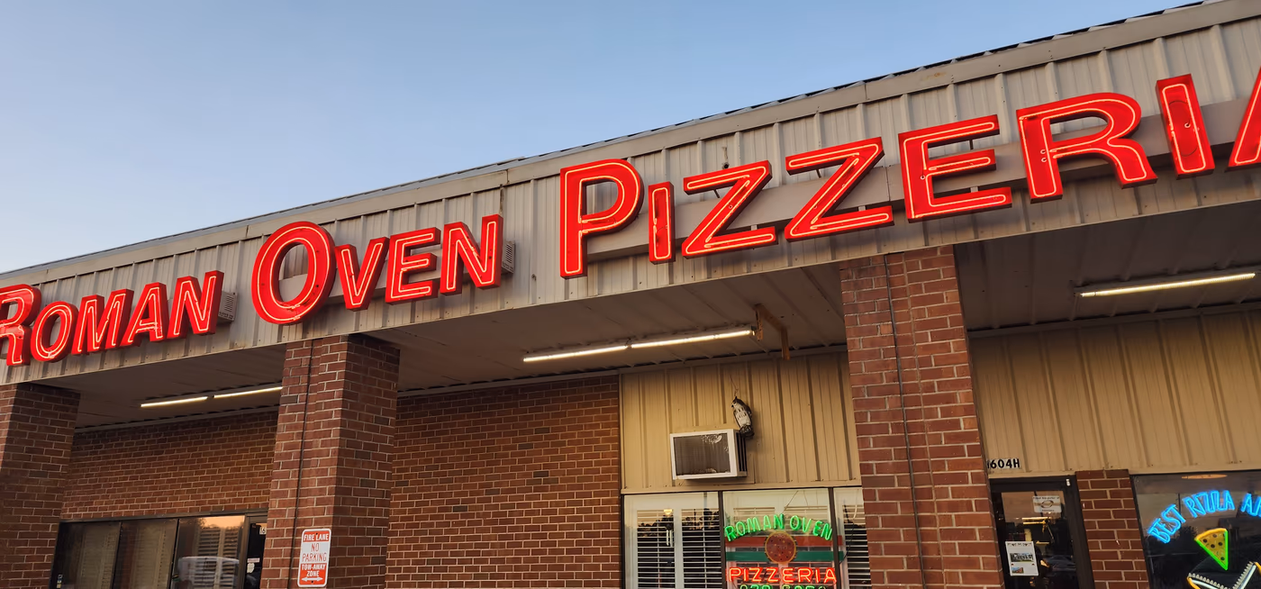 Roman Oven Pizzeria photo 3