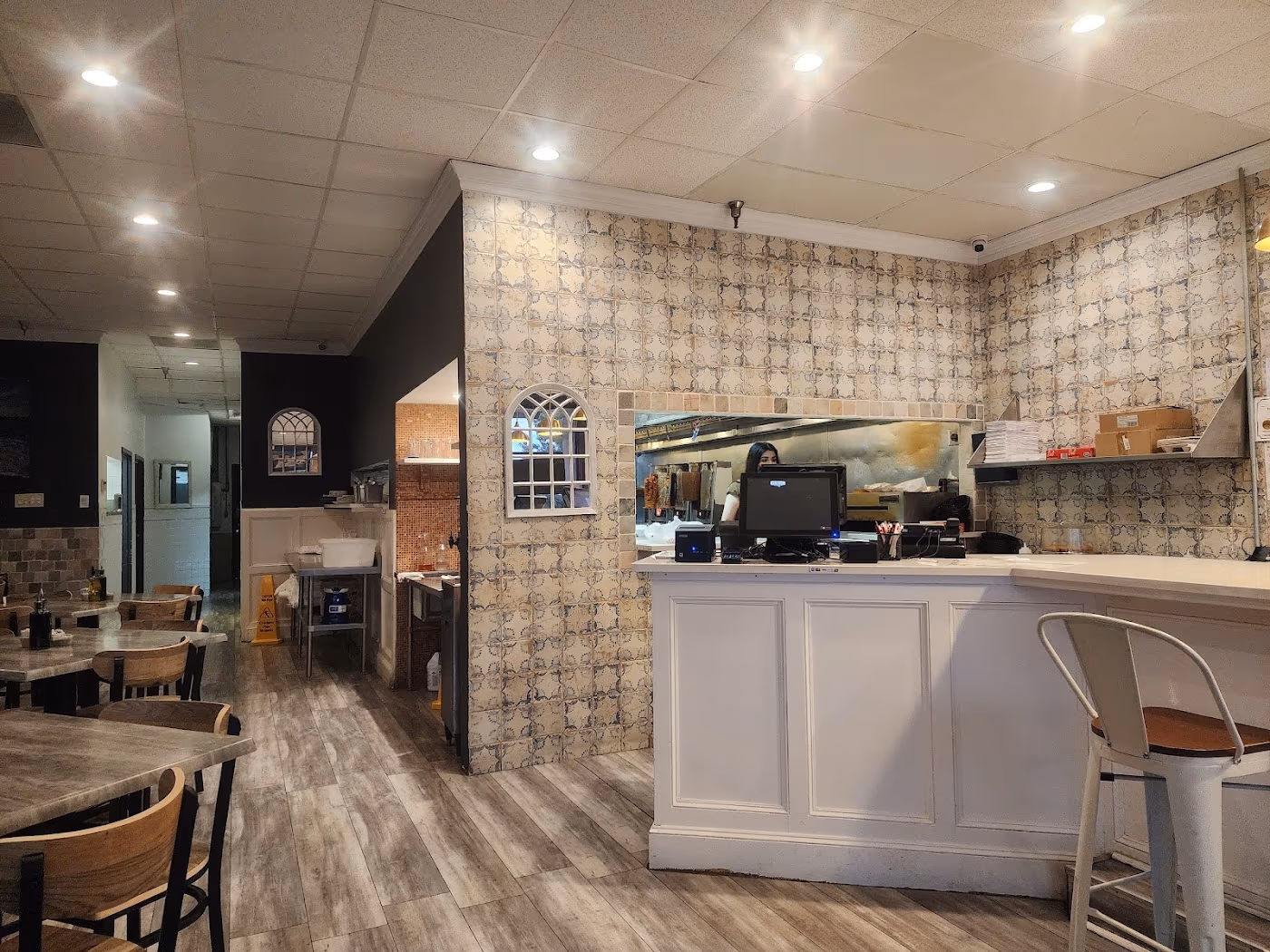 Roman's Greek and Lebanese Cafe photo 2