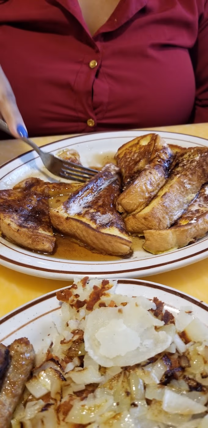 Romulus House Restaurant photo 4