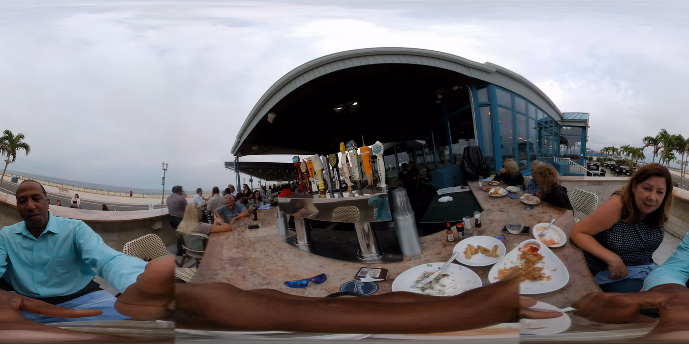 Rooney's Oceanfront Restaurant