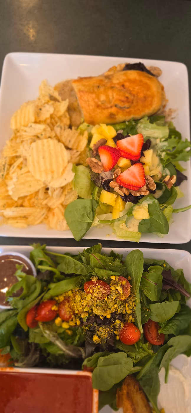 Roosters Cafe photo 3