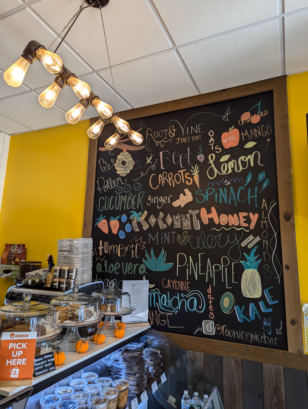Root & Vine Juice Bar photo 2